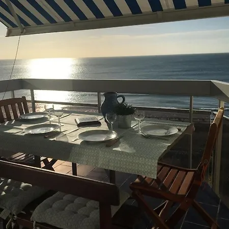 Apartament Au Bord De Le Concorde *